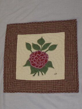 Vintage Art of Glynda Turley Quilted Wall Hanging Floral Romancing The Home